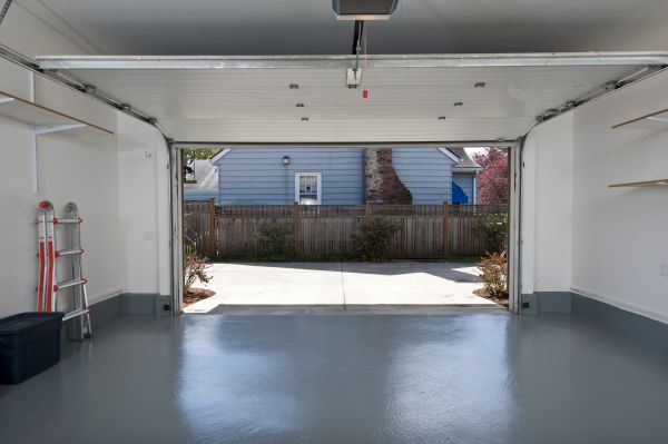 Cost of Garage Settling Repair in Largo